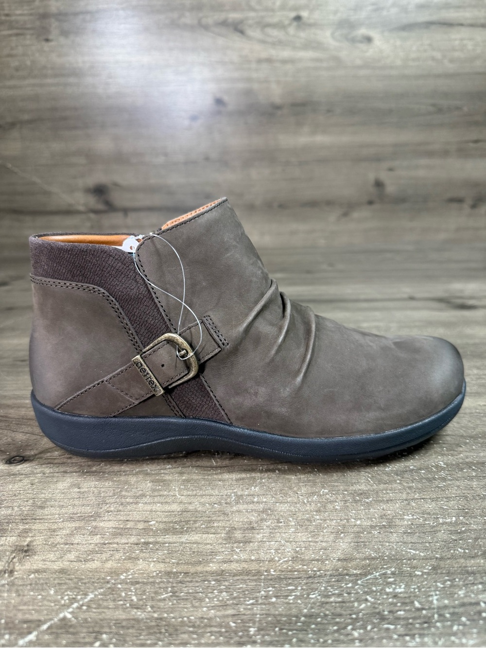 Aetrex Luna DM702 Womens 9-9.5 M Dark Earth Leather Ankle Boots Buckle NEW